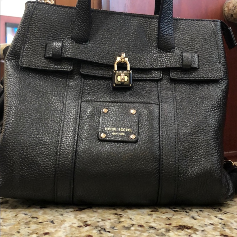 Henri Bendel Mini Jetsetter black pebble leather